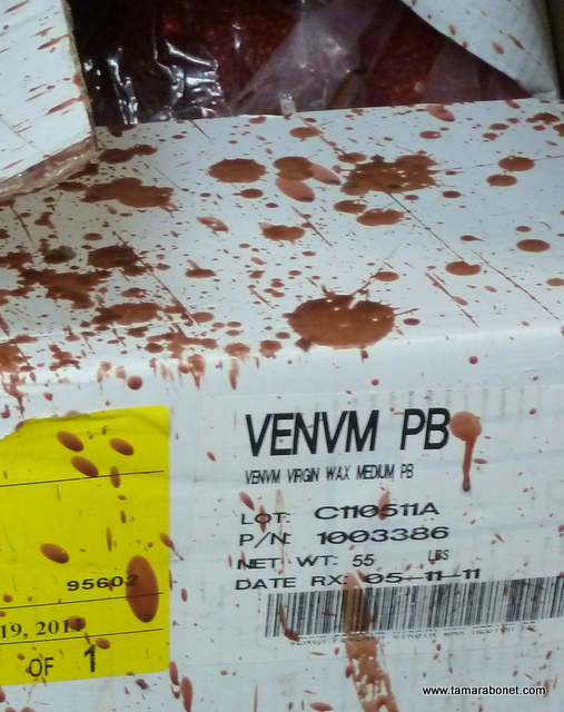 VENVM PB wax box comes as little pellets of wax.